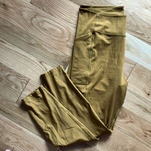 Girlfriend Collective compression  legging XXXL golden ochre color